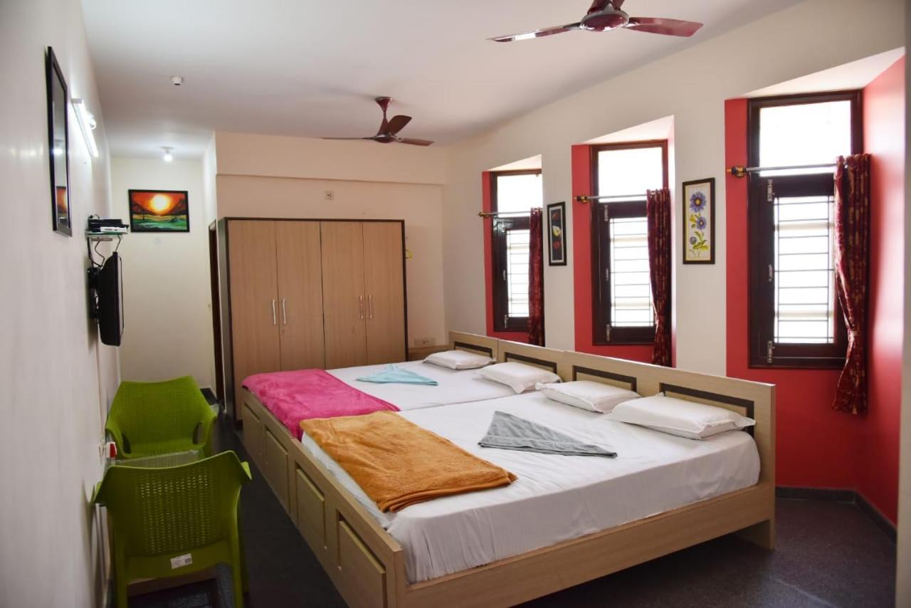 Mango Tree Homestay Hampi Extérieur photo