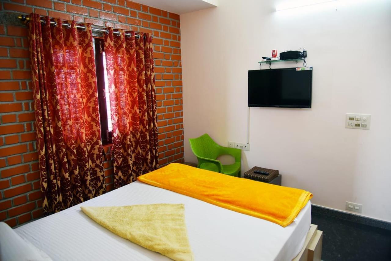 Mango Tree Homestay Hampi Extérieur photo